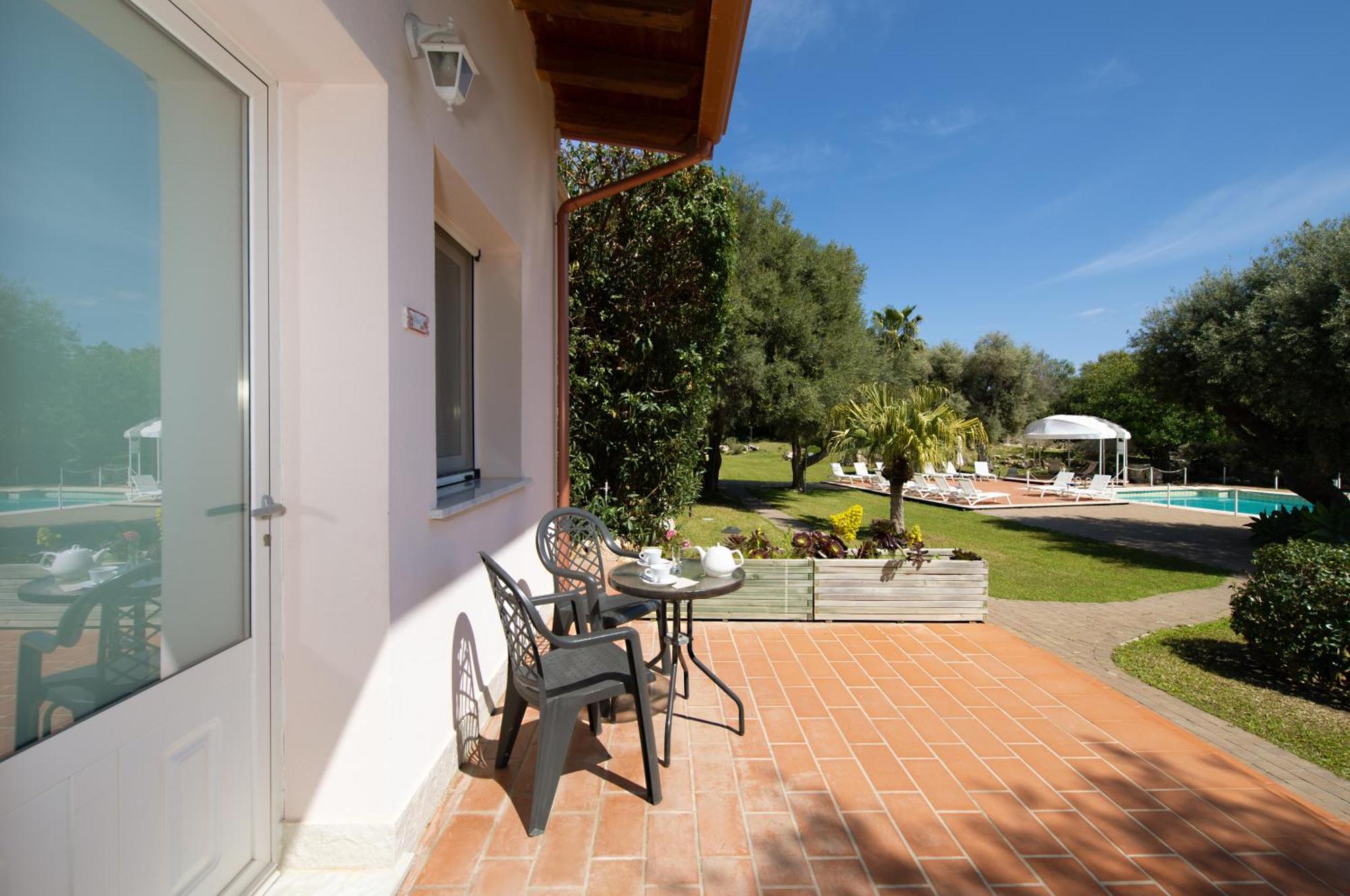 Isola Charm B&B - A Historic Villa Near Punta Del Pero Beach Syracuse Bagian luar foto
