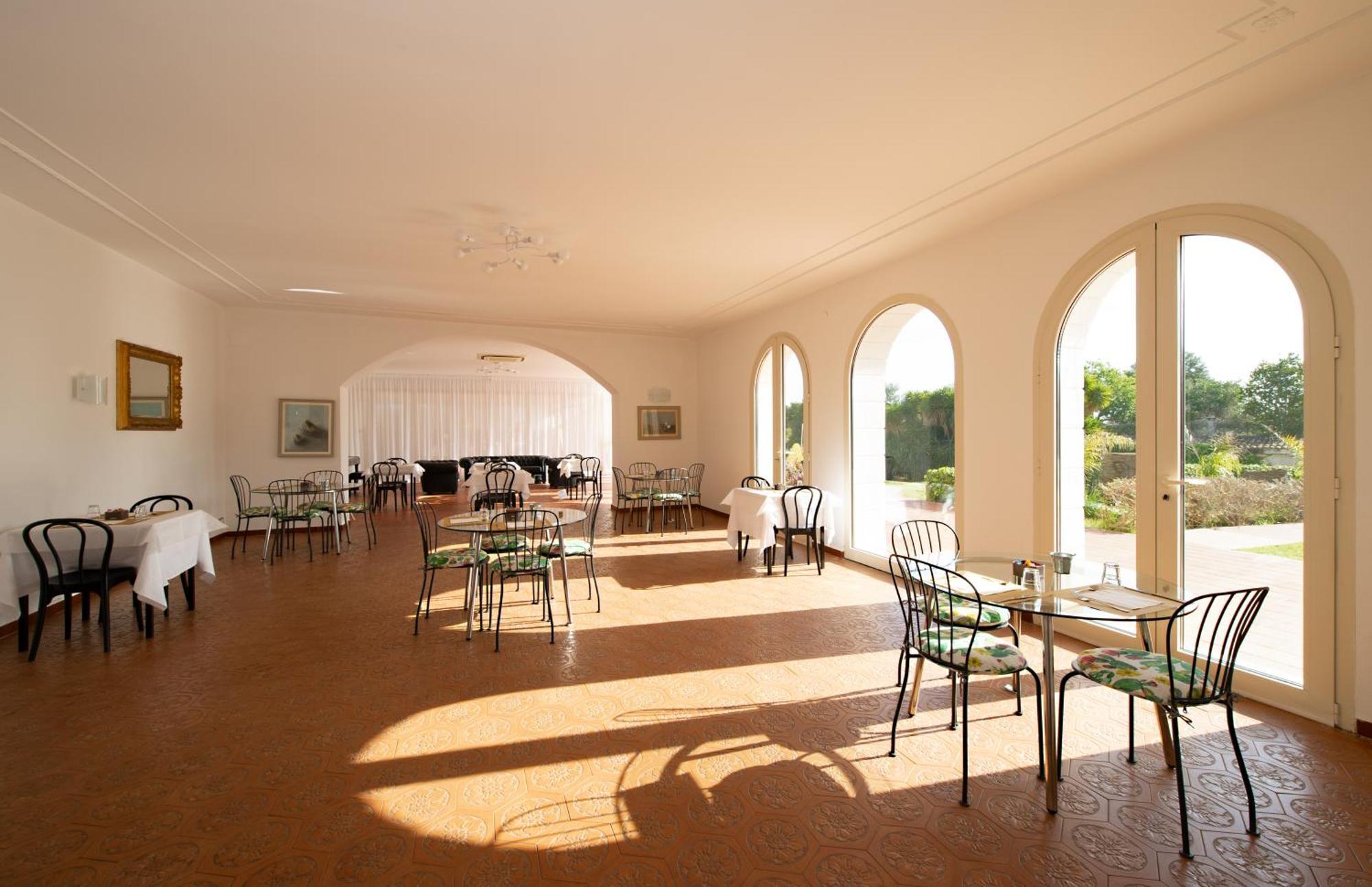 Isola Charm B&B - A Historic Villa Near Punta Del Pero Beach Syracuse Bagian luar foto