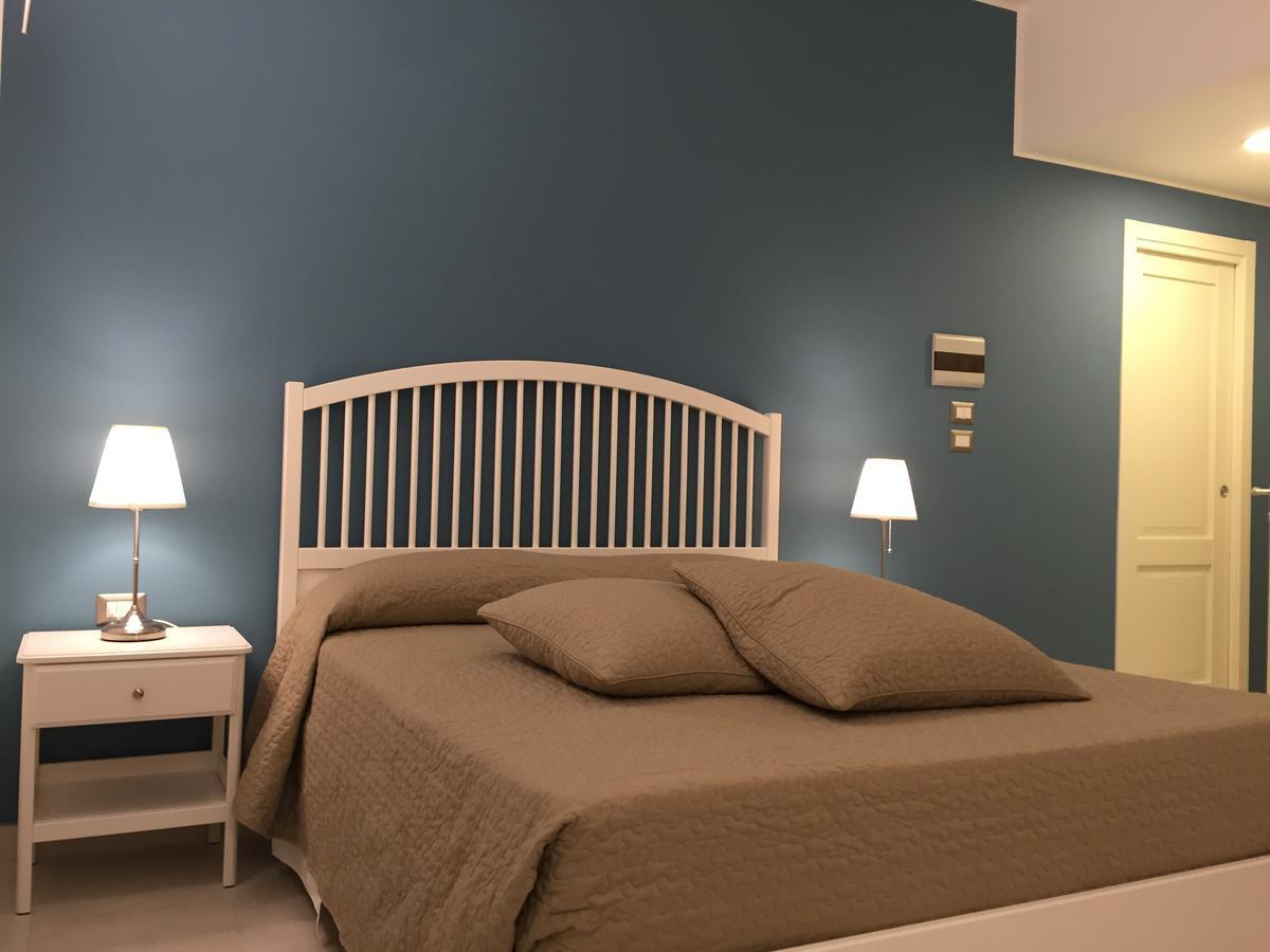 Isola Charm B&B - A Historic Villa Near Punta Del Pero Beach Syracuse Bagian luar foto